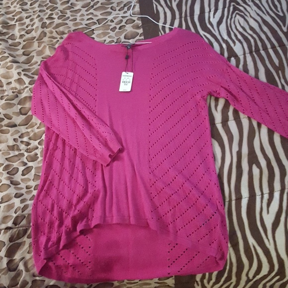 NEW Express pink eyelet top - Picture 2 of 5